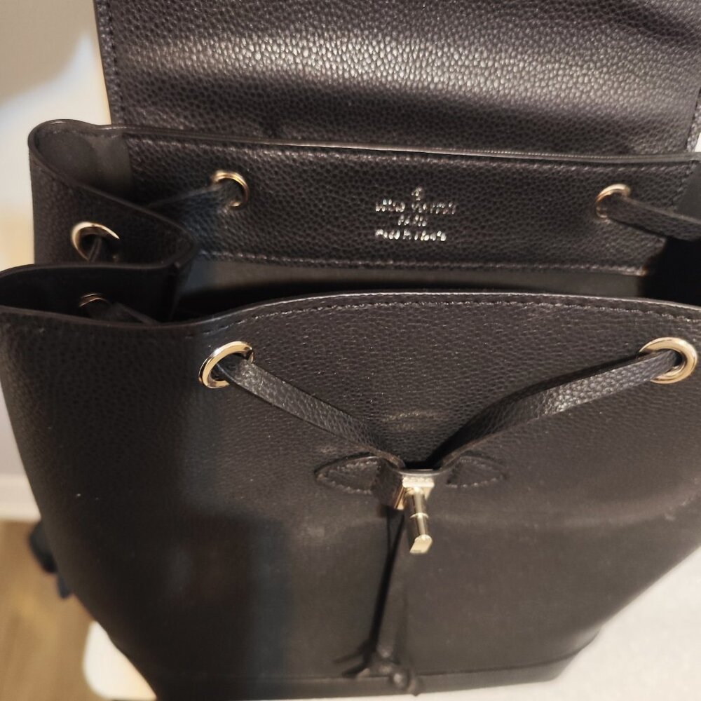 Black leather backpack - Picture 2 of 4